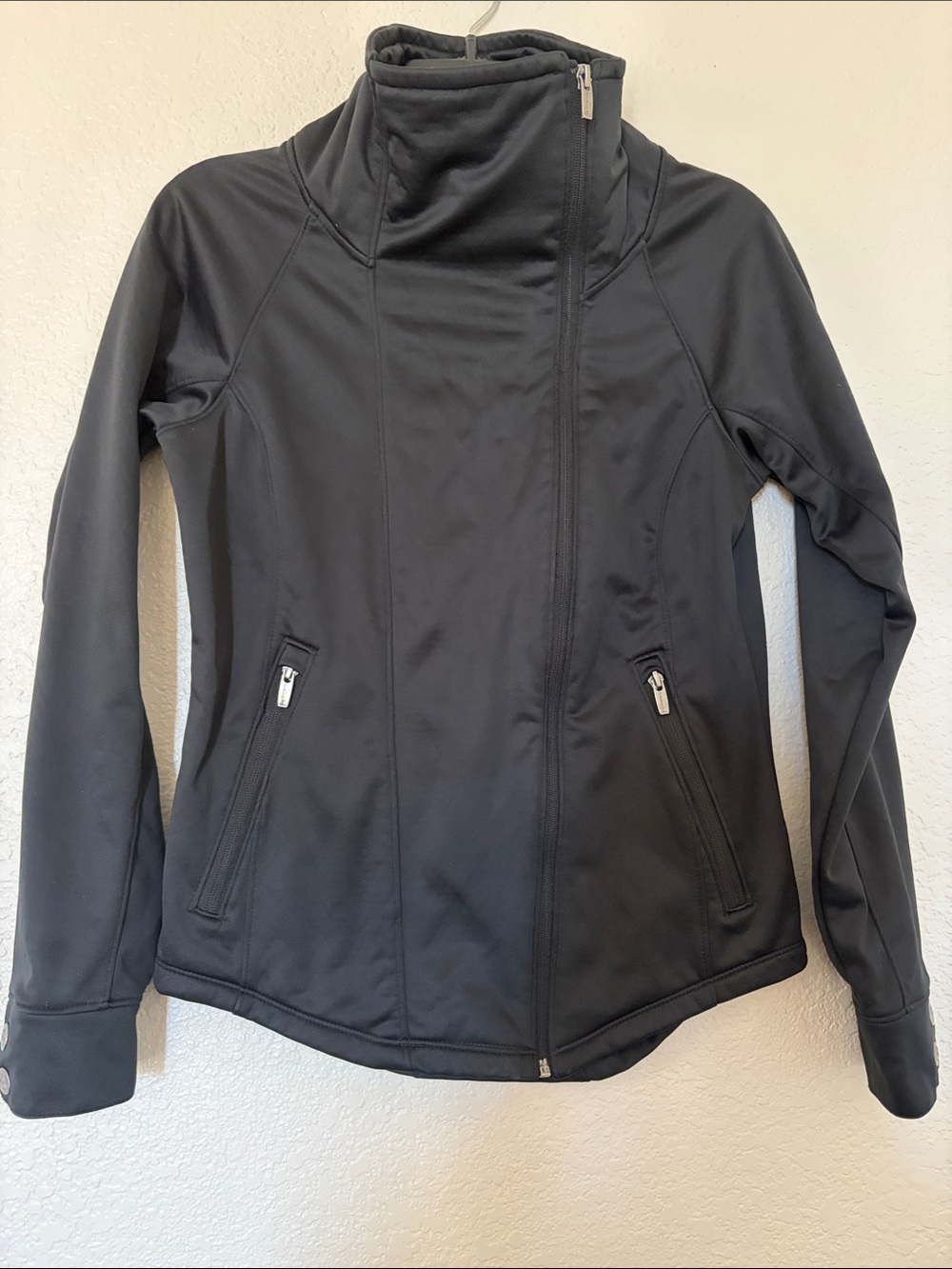 Avalanche Women's Black High-Neck Zip Utility Jacket